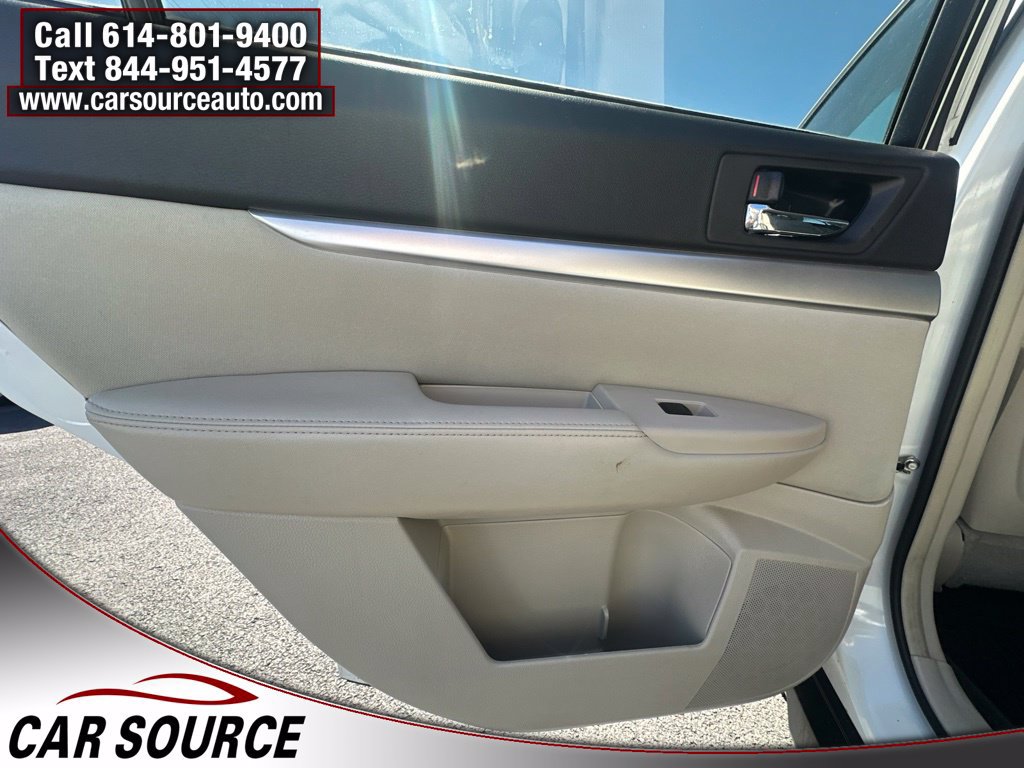 Used 2012 Subaru Outback 2.5i Premium w/ All-Weather Pkg AWD/4WD image 23