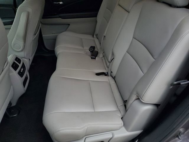 Used 2021 Honda Pilot Black Edition image 10