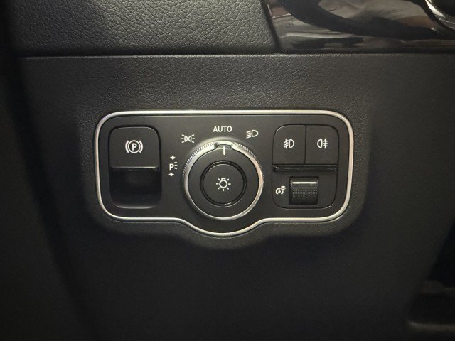 Used 2025 Mercedes-Benz GLA 250 image 20