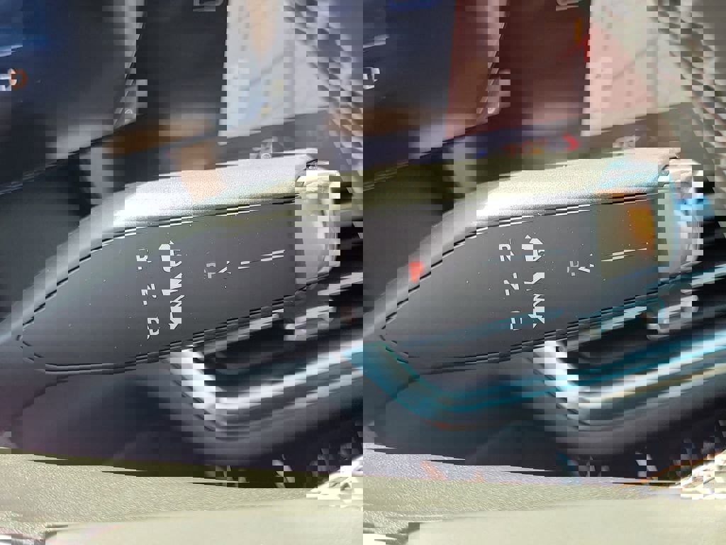 New 2026 Chevrolet Equinox EV LT w/ Convenience Package II FWD image 11