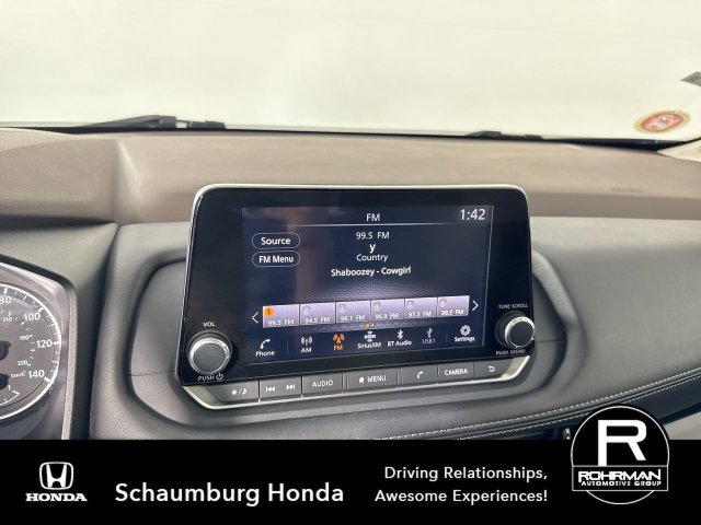 Used 2023 Nissan Rogue SL AWD/4WD image 6