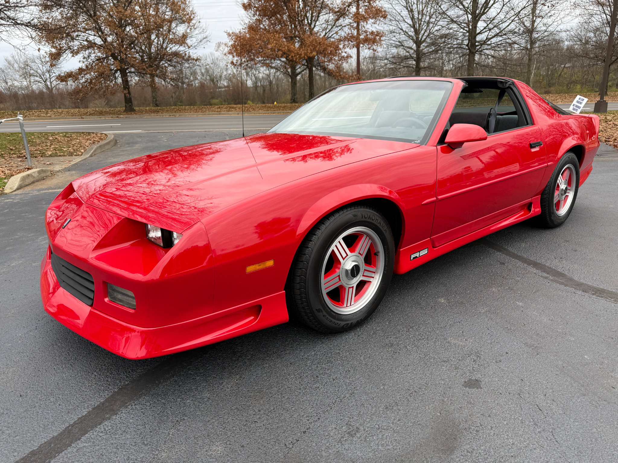Used 1991 Chevrolet Camaro RS image 13