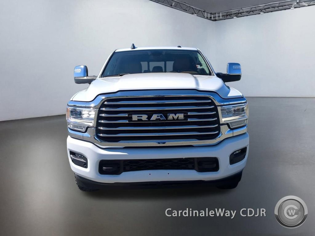 Used 2024 RAM 3500 Limited w/ Towing Technology Group AWD/4WD image 2