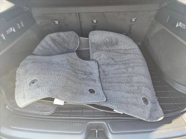 Used 2024 Buick Envision Avenir image 6