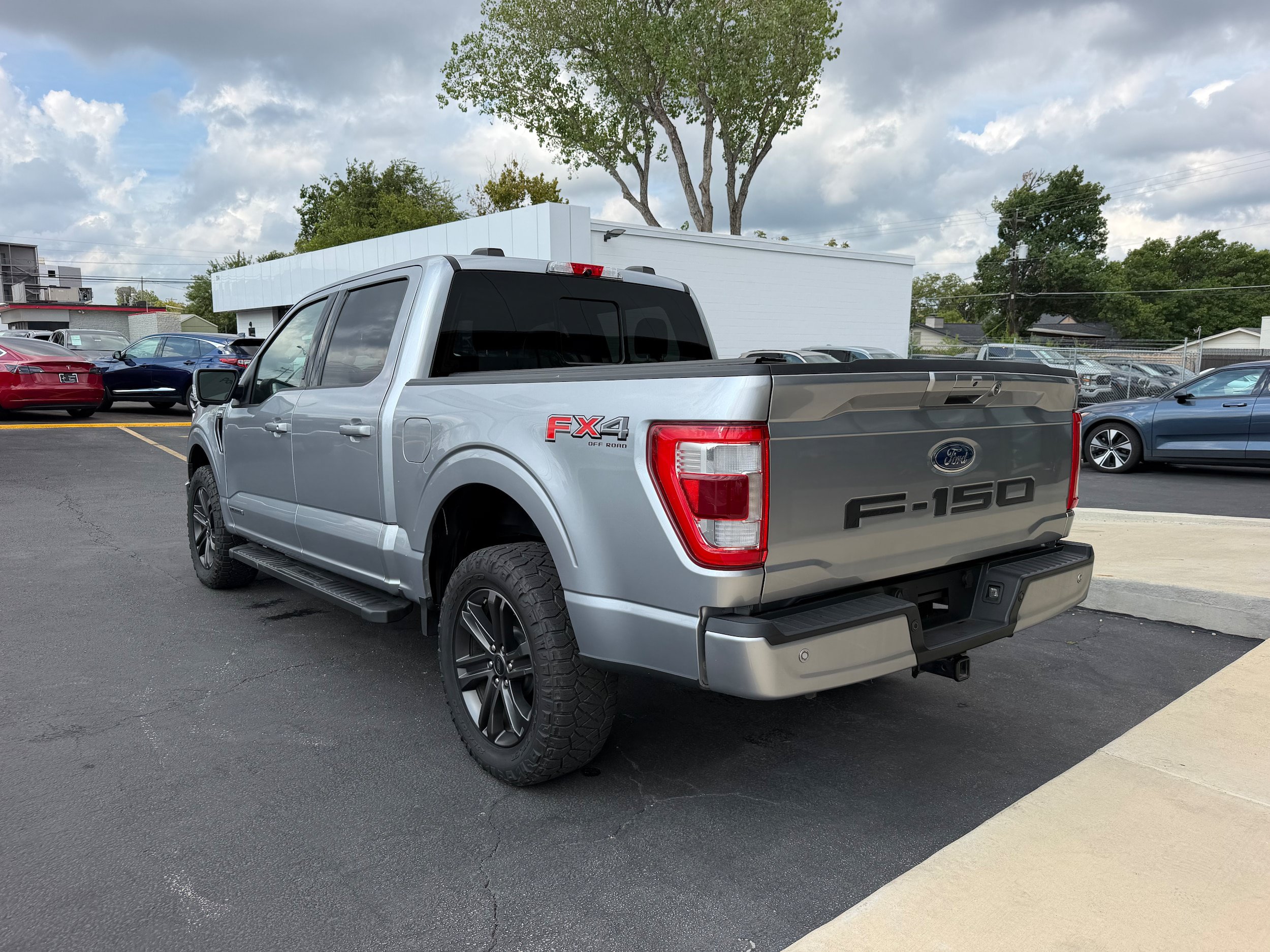 Used 2022 Ford F150 Lariat AWD/4WD image 4