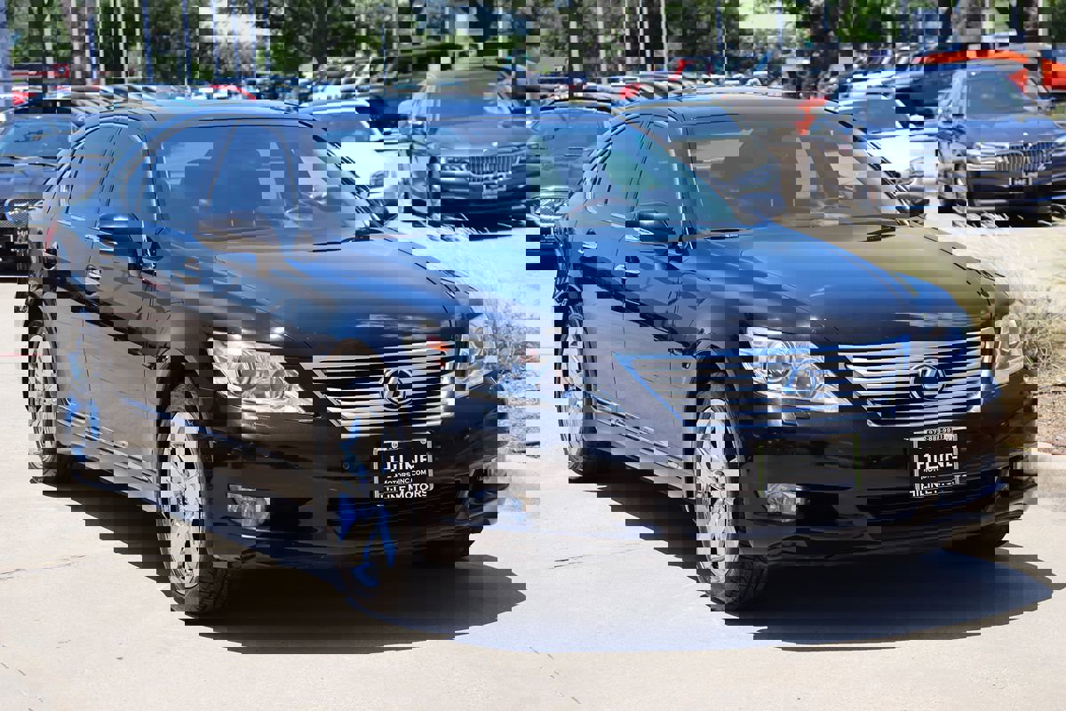 Used 2010 Lexus LS 460 image 2