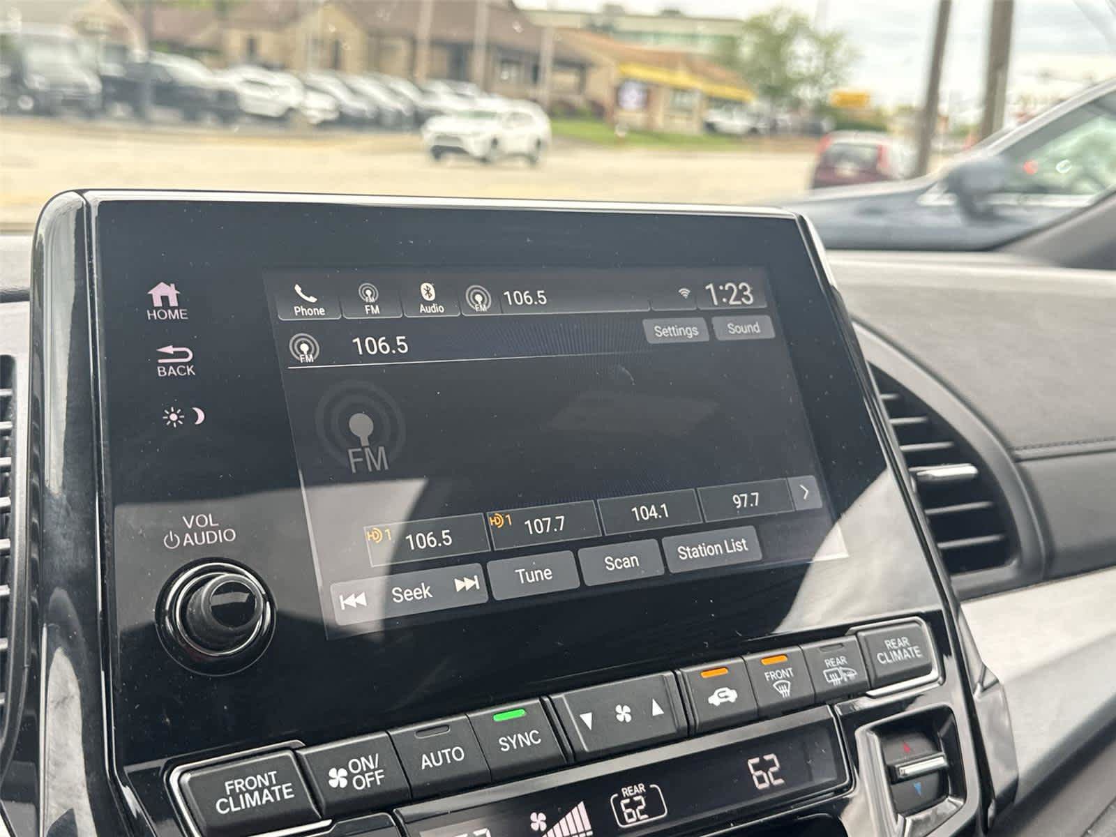 Used 2024 Honda Odyssey Sport image 24