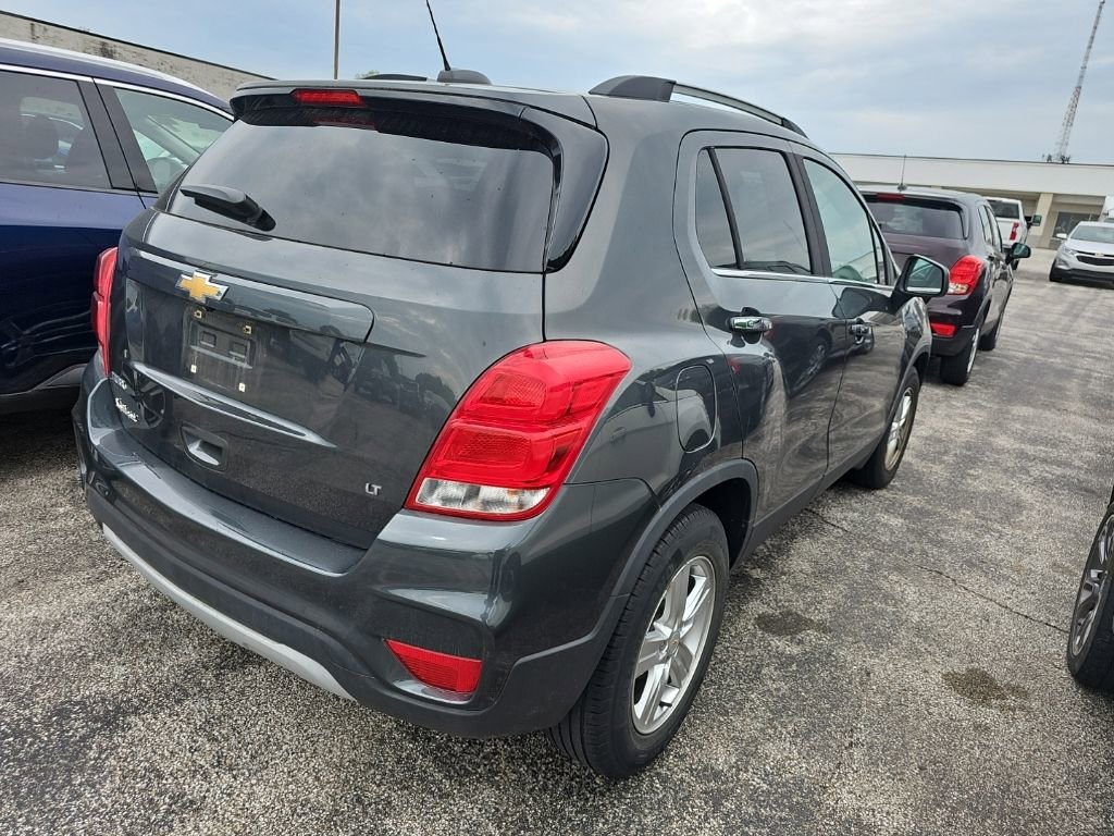 Used 2018 Chevrolet Trax LT w/ LT Convenience Package FWD image 15