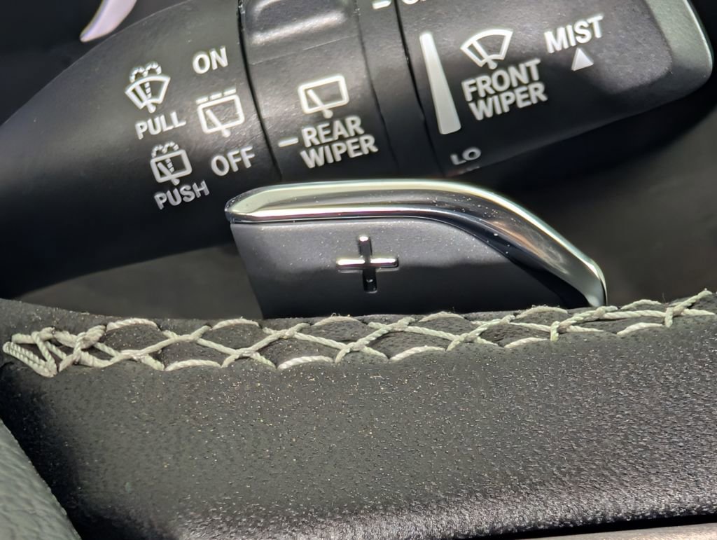 New 2025 Jeep Grand Cherokee L Limited image 23