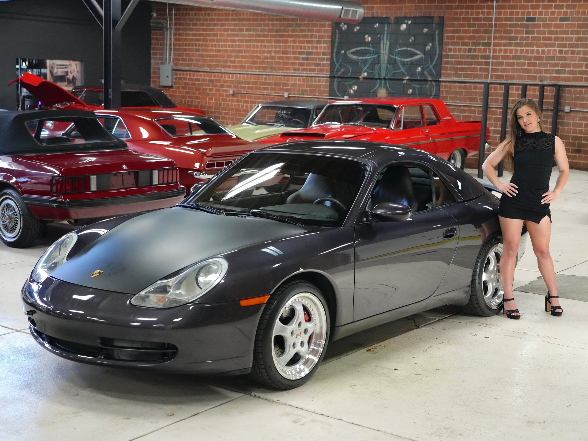 Used 1999 Porsche 911 Cabriolet image 1