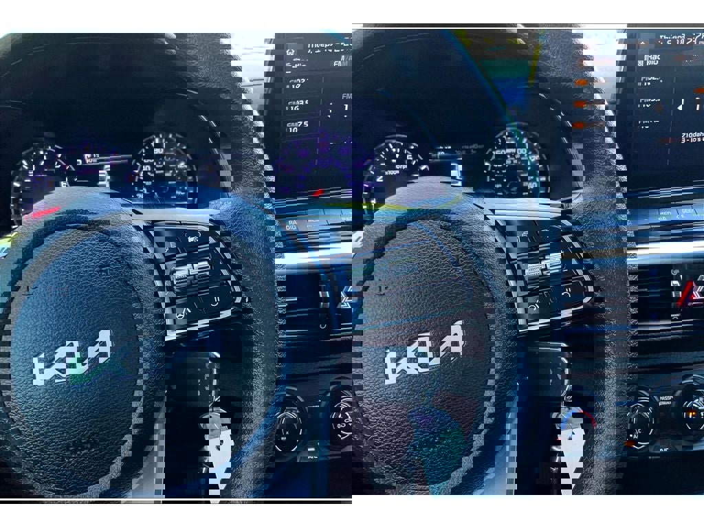 Used 2023 Kia Forte LXS image 20