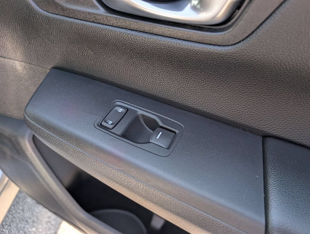 Used 2025 Honda CR-V LX image 32