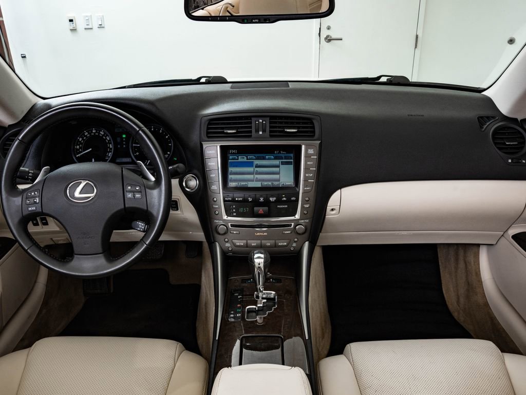 Used 2010 Lexus IS 250C image 37