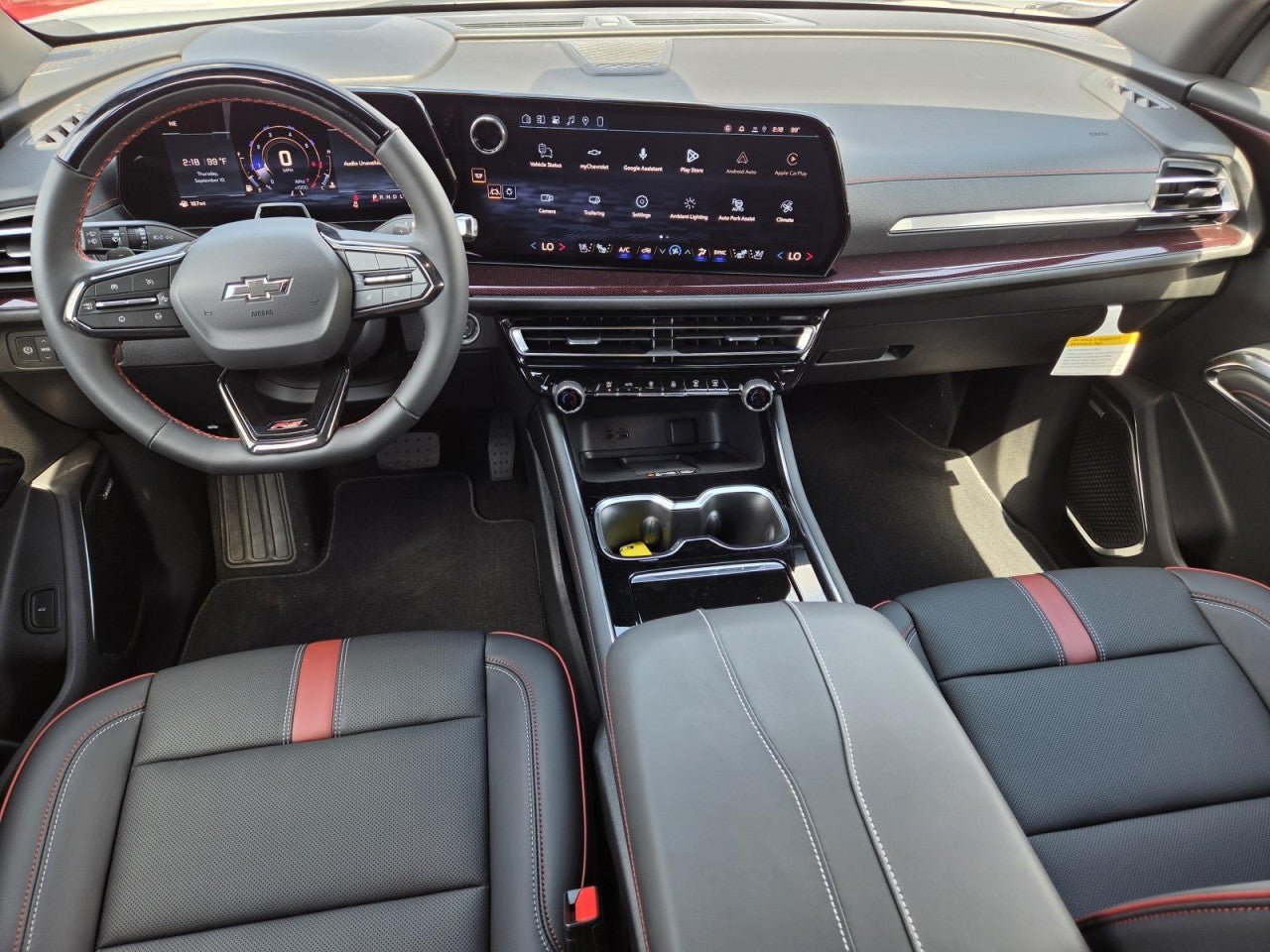 New 2027 Chevrolet Traverse RS FWD image 11