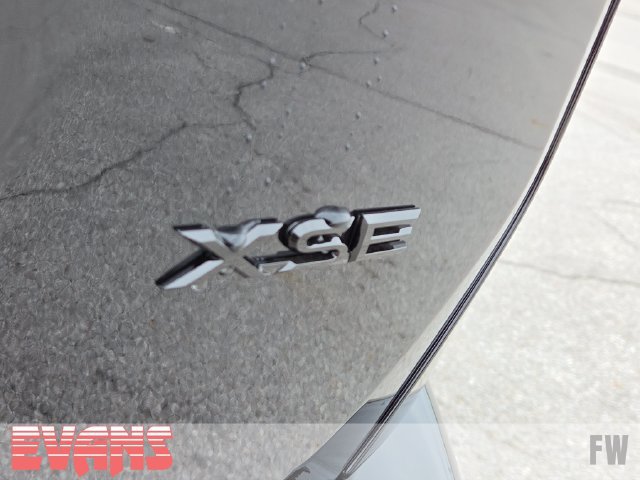 New 2026 Toyota RAV4 XSE AWD/4WD image 3