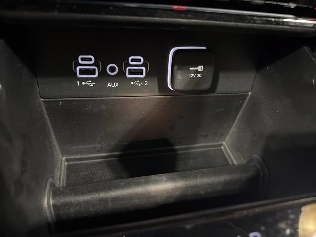 Used 2024 Jeep Grand Cherokee Limited AWD/4WD image 19