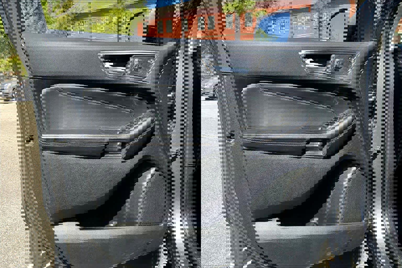 Used 2024 Ford Edge Titanium image 22