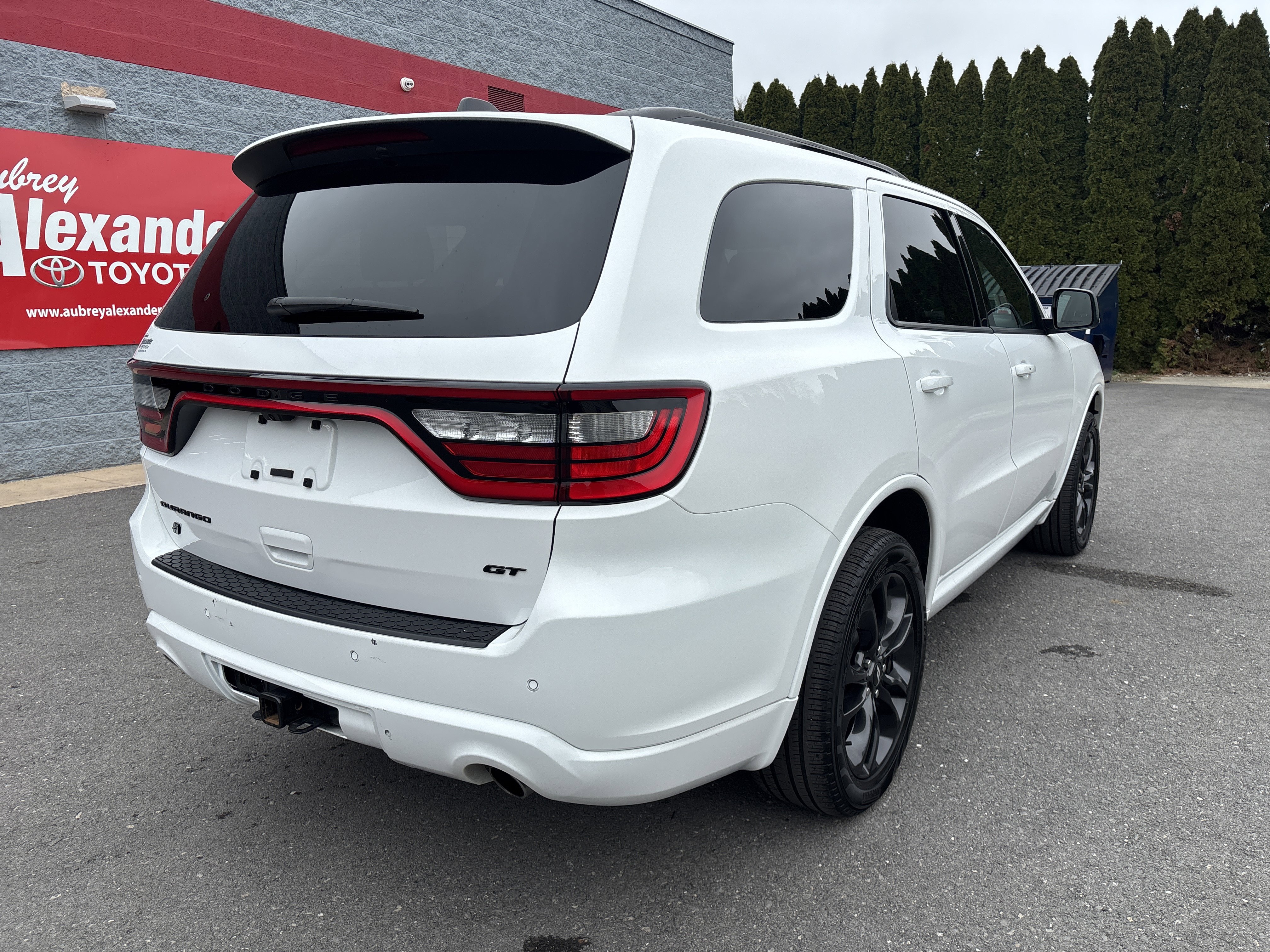 Used 2025 Dodge Durango GT image 3