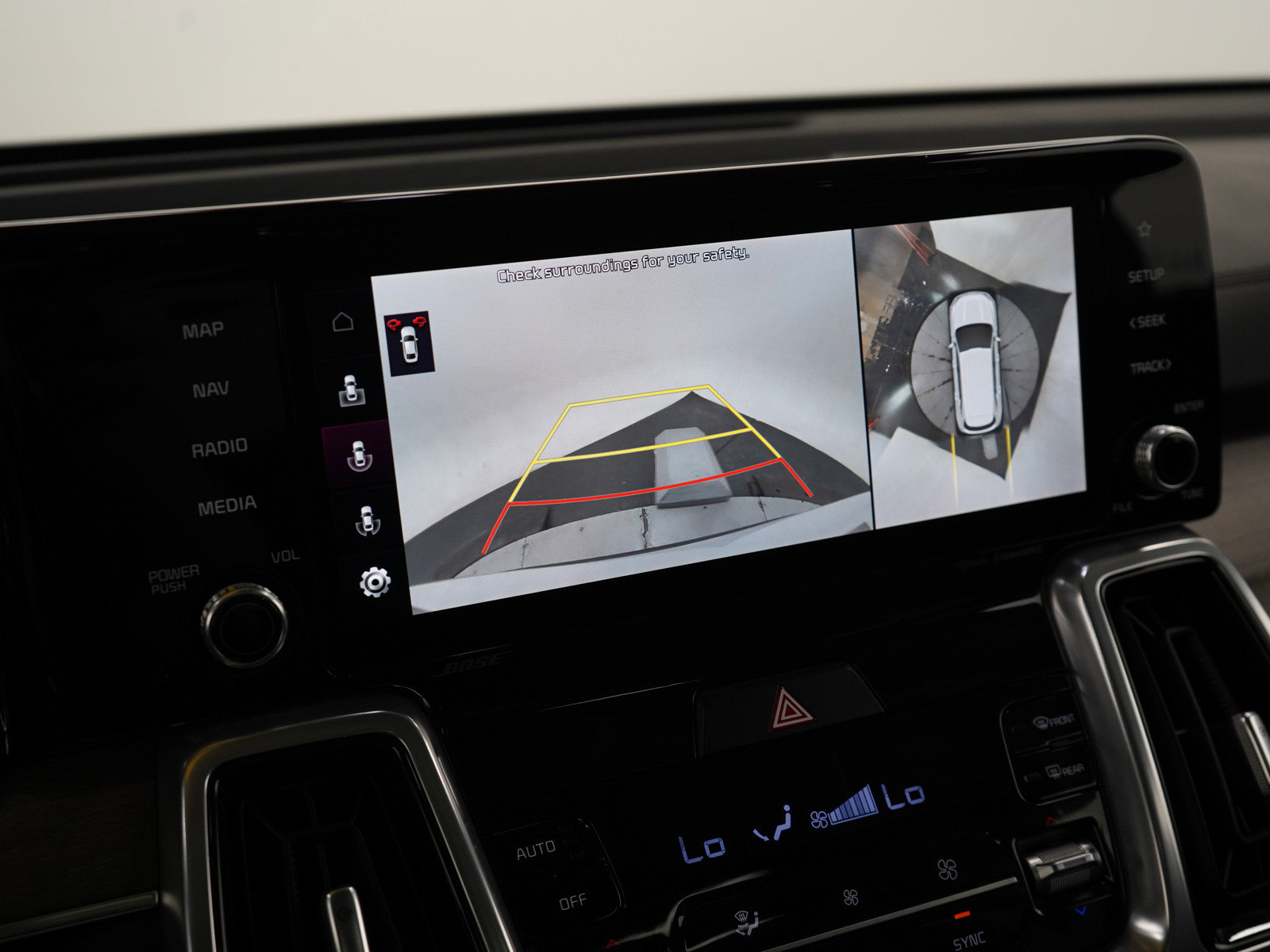 Used 2023 Kia Sorento SX Prestige image 28