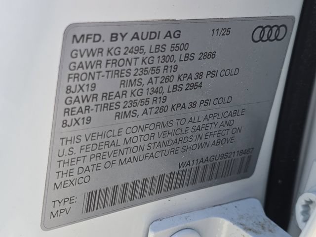 Used 2025 Audi Q5 Premium AWD/4WD image 35
