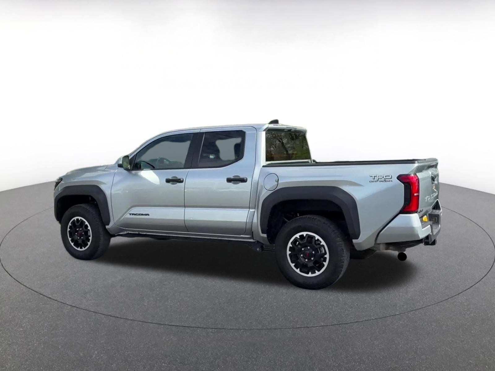 Used 2025 Toyota Tacoma TRD Off-Road image 10