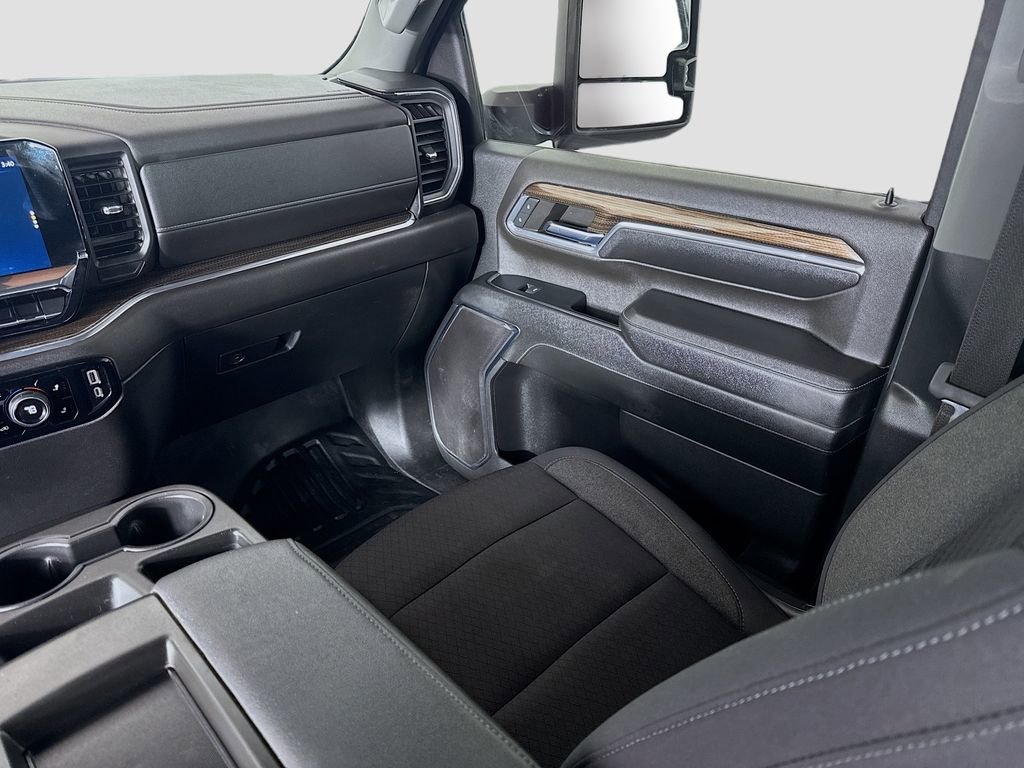 Used 2024 Chevrolet Silverado 3500 LT w/ Safety Package AWD/4WD image 23