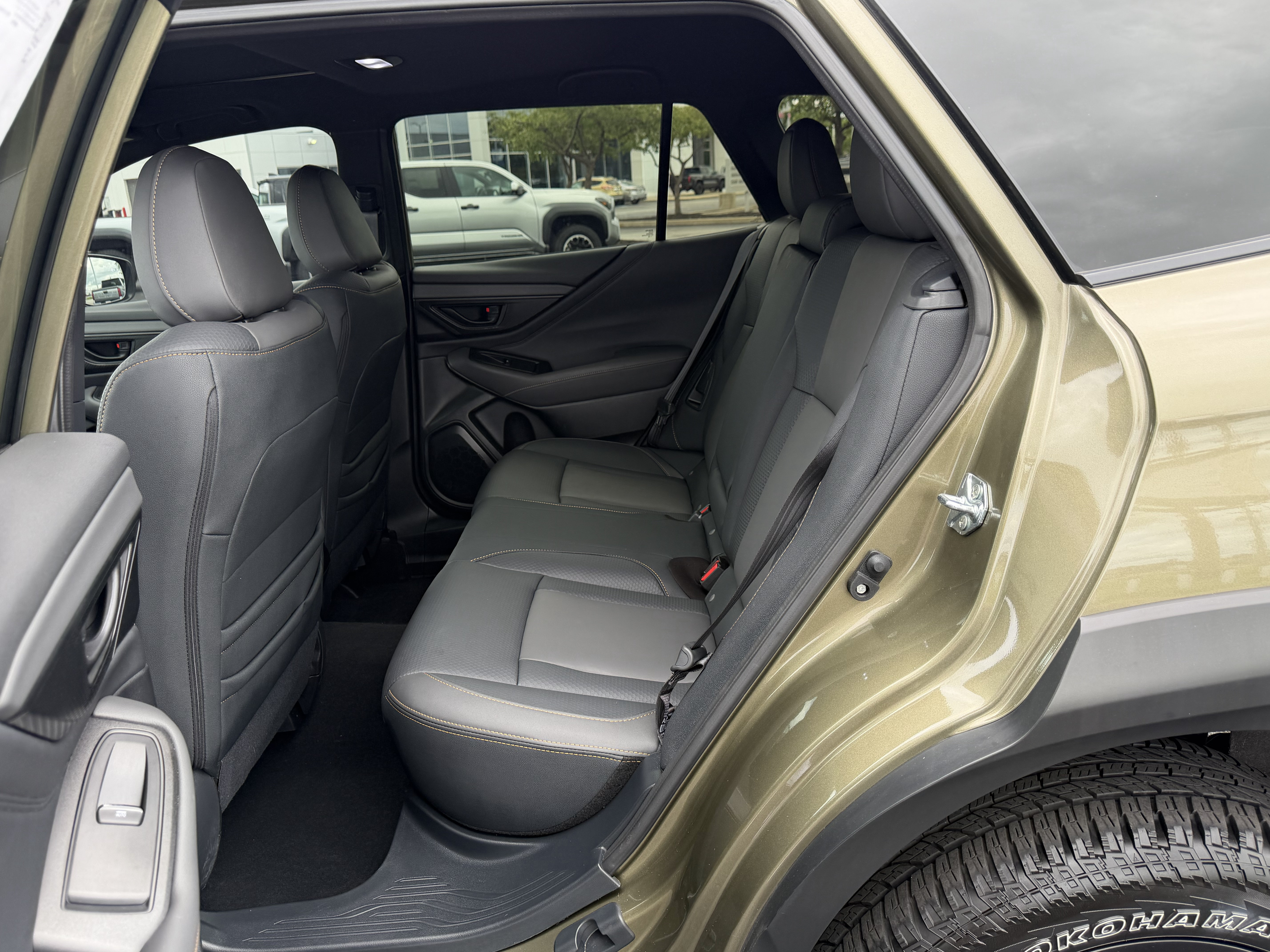 Used 2025 Subaru Outback Wilderness AWD/4WD image 20