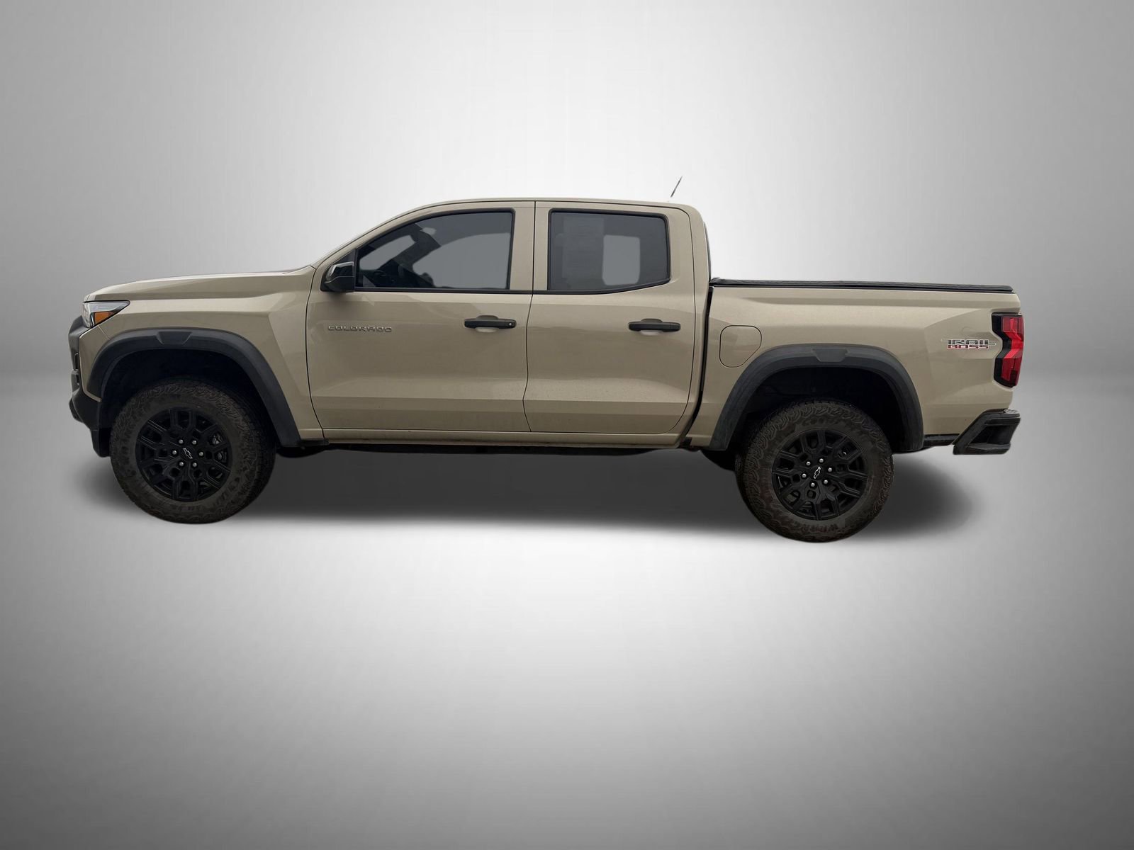 Used 2023 Chevrolet Colorado Trail Boss w/ Technology Package image 3