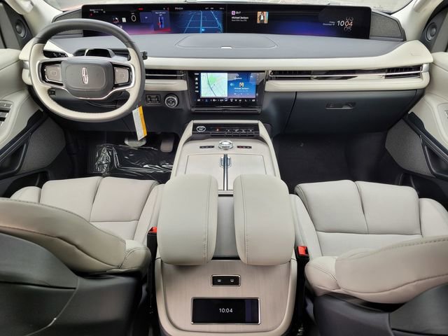 New 2025 Lincoln Navigator Reserve image 12