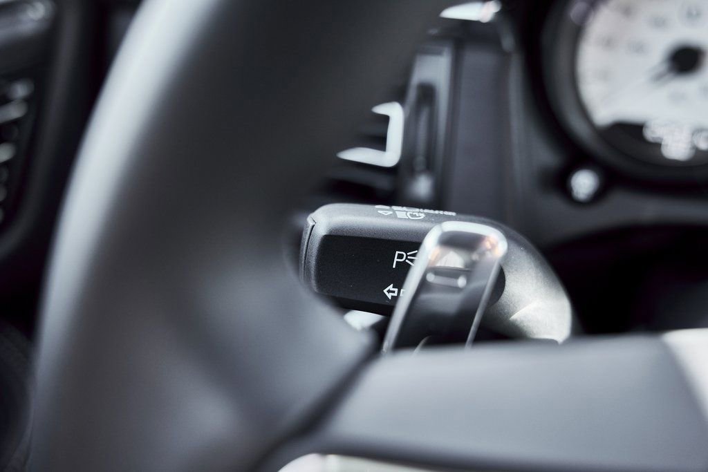 Used 2025 Porsche Macan GTS image 58