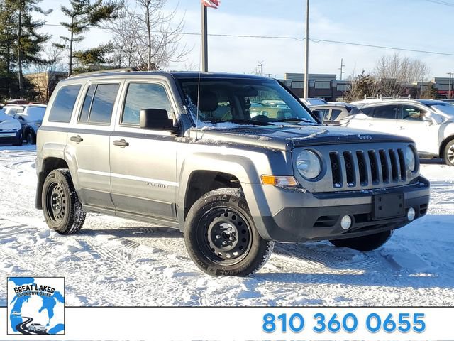 Used 2013 Jeep Patriot Sport image 1