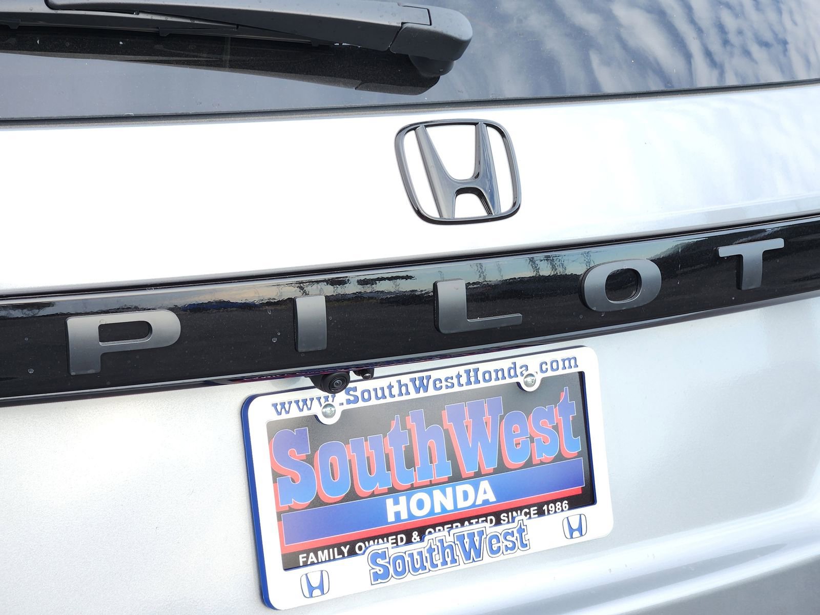 New 2026 Honda Pilot Touring image 12