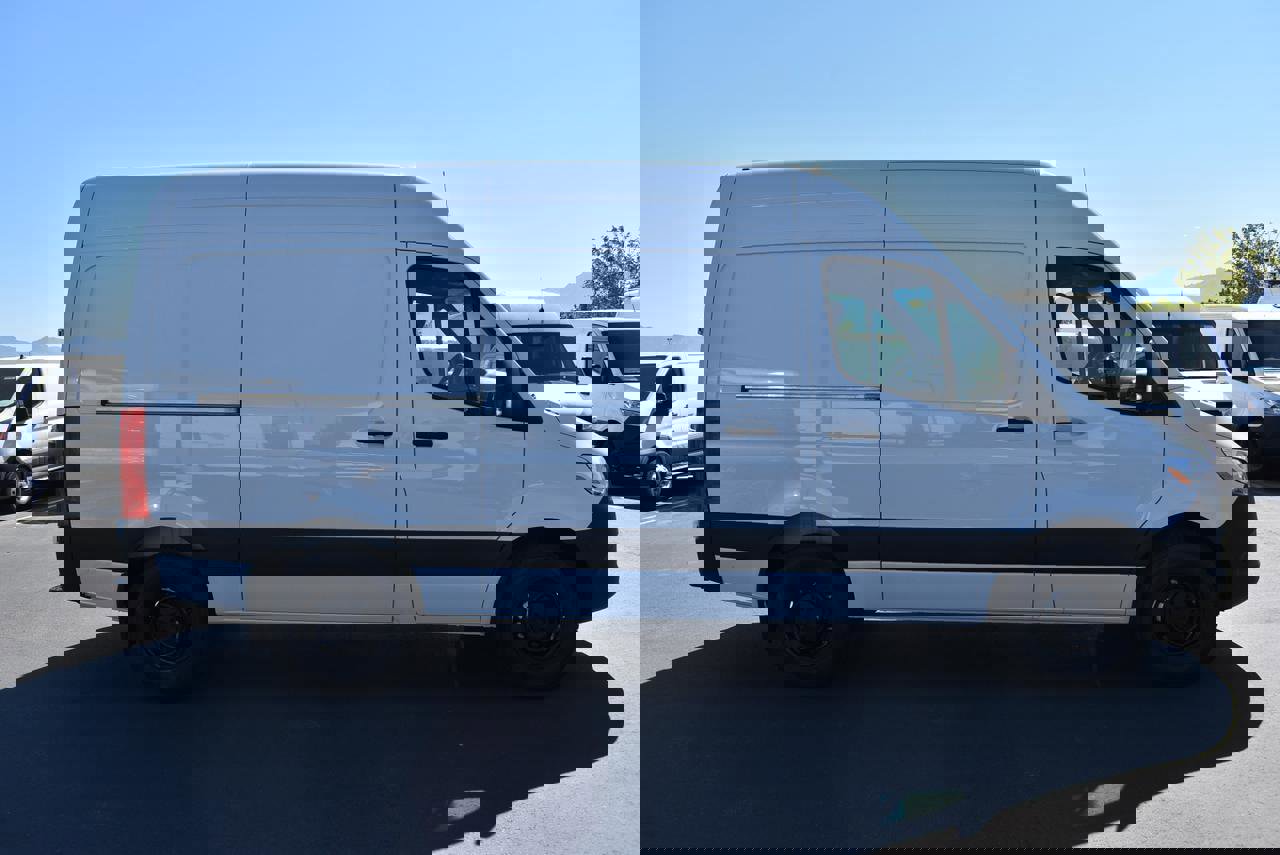 New 2025 Mercedes-Benz Sprinter 2500 image 5