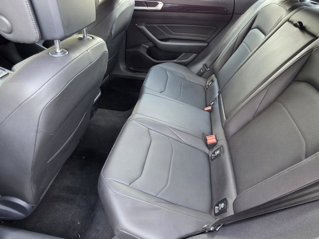 Used 2021 Volkswagen Arteon SE w/ Arteon MDO Package FWD image 8