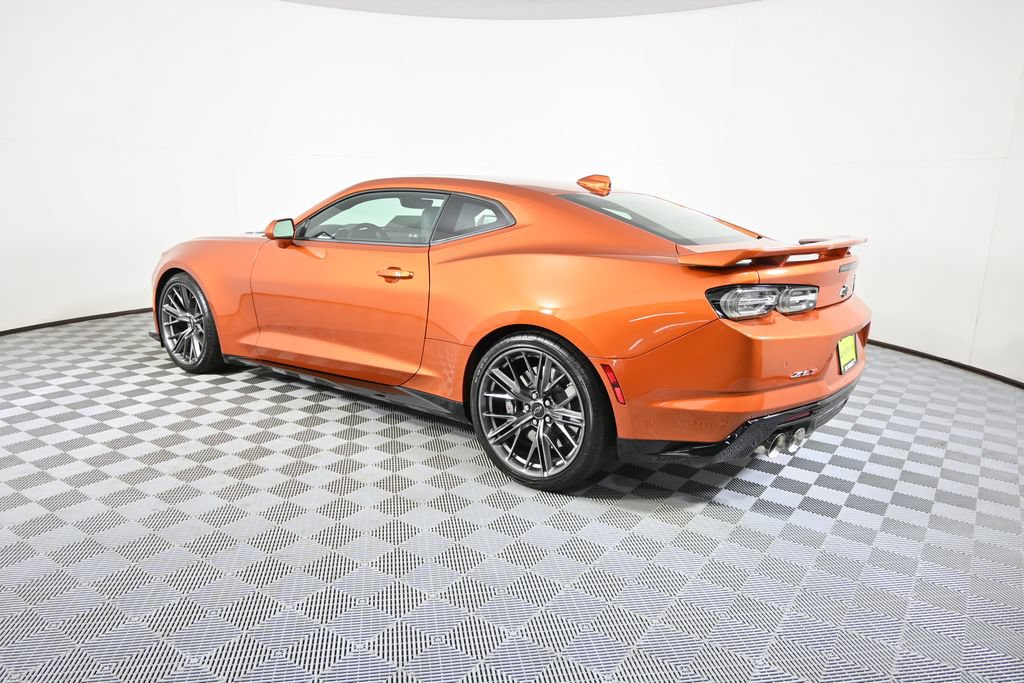 Used 2023 Chevrolet Camaro ZL1 RWD image 4