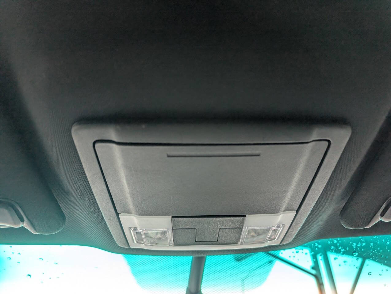 Used 2016 Ford Explorer Limited image 35