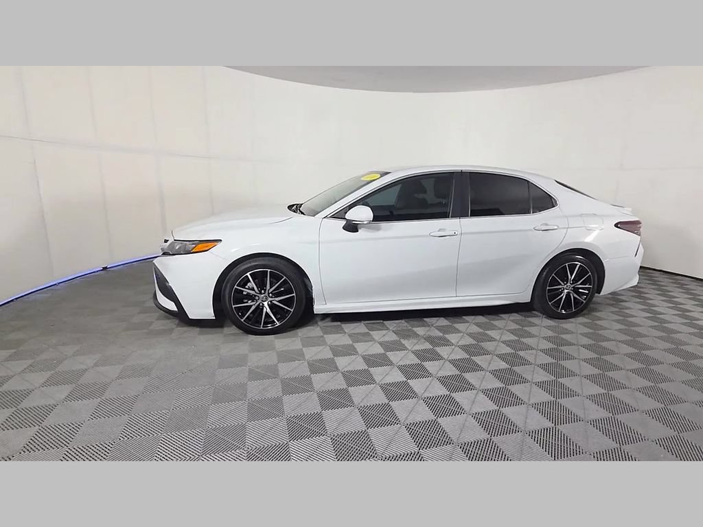 Used 2024 Toyota Camry SE FWD image 49