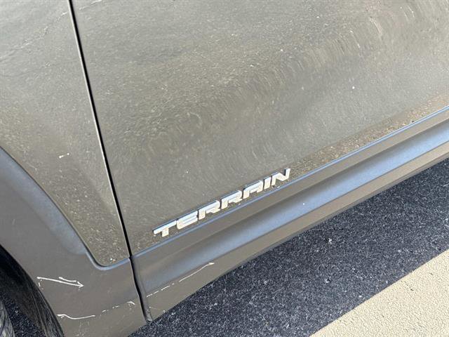 Used 2020 GMC Terrain SLE image 10