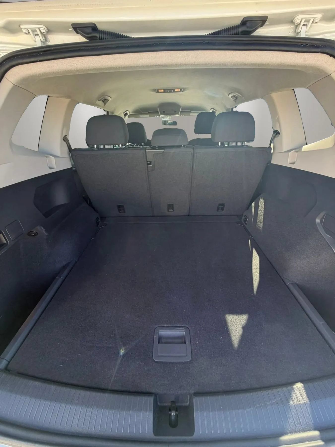 Used 2019 Volkswagen Tiguan S AWD/4WD image 9