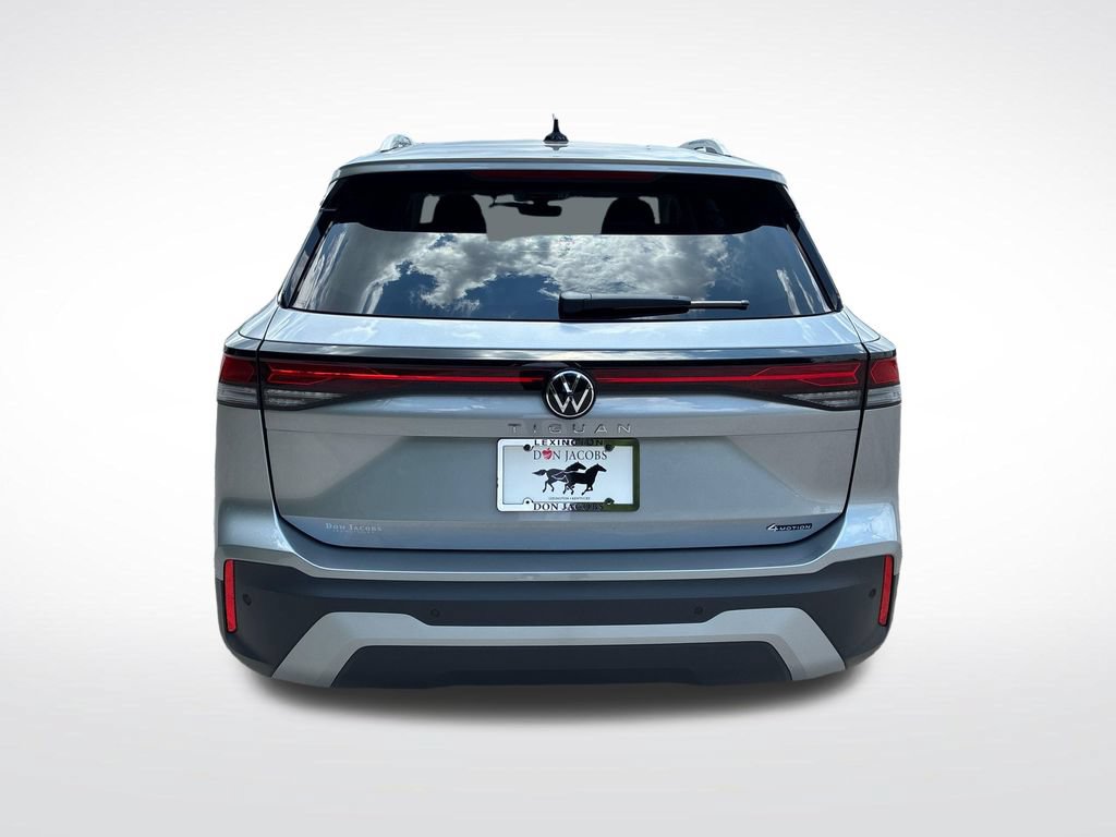 New 2026 Volkswagen Tiguan S AWD/4WD image 4