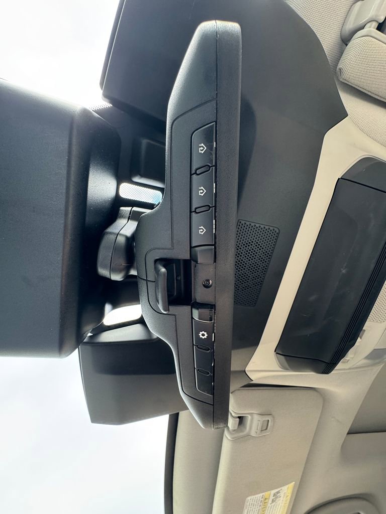 Used 2023 Subaru Ascent Touring AWD/4WD image 43