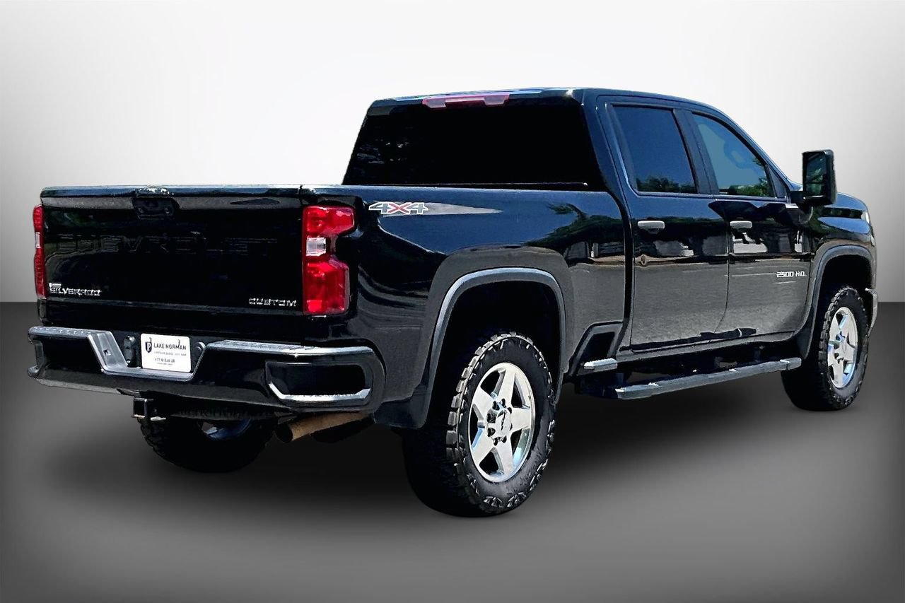 Used 2024 Chevrolet Silverado 2500 Custom w/ Custom Convenience Package AWD/4WD image 8