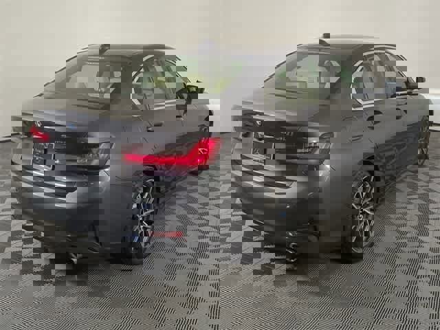Used 2021 BMW 330i xDrive Sedan w/ Driving Assistance Package image 25