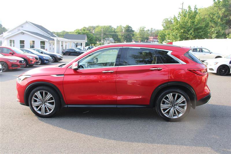Used 2022 INFINITI QX50 Sensory image 5
