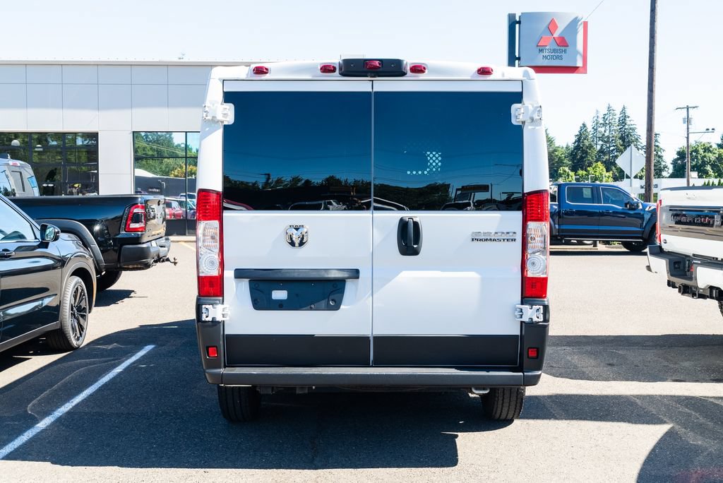 Used 2025 RAM ProMaster 2500 w/ U-Haul Equipment Group FWD image 5