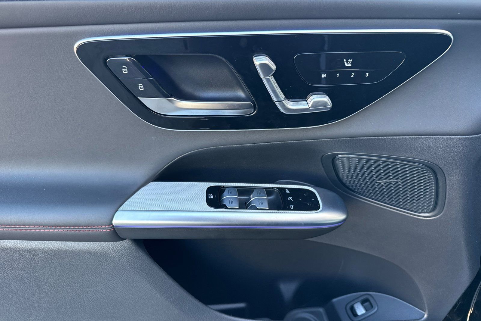 New 2026 Mercedes-Benz GLC 43 AMG 4MATIC Coupe image 12