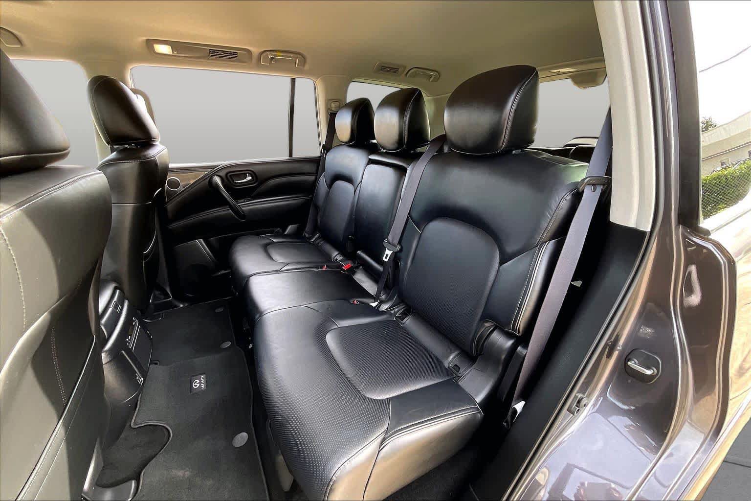 Used 2023 INFINITI QX80 Luxe w/ Cargo Package RWD image 21