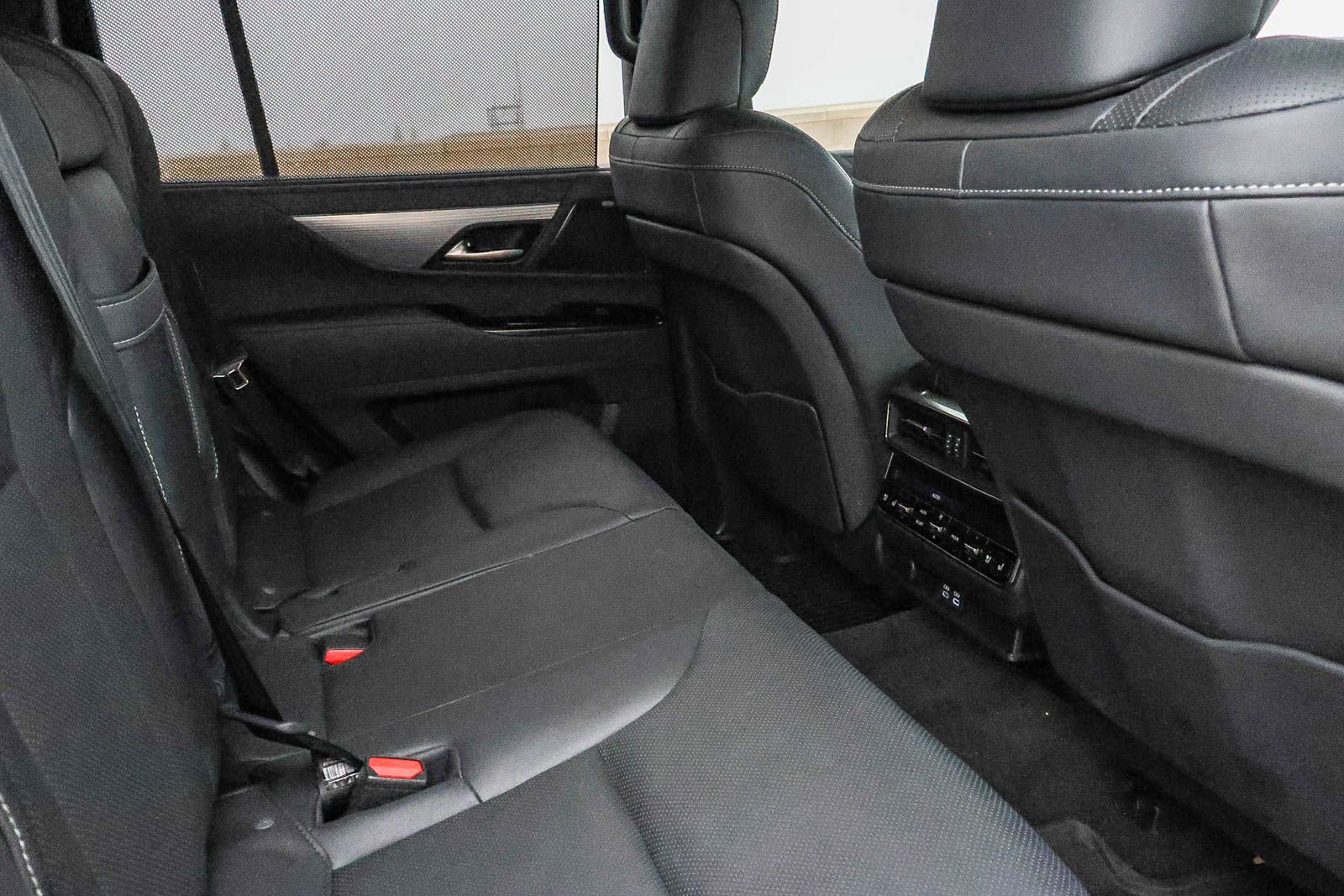 Used 2024 Lexus LX 600 F Sport image 21