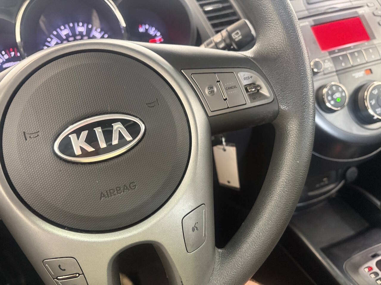 Used 2011 Kia Soul + w/ Audio Pkg FWD image 19