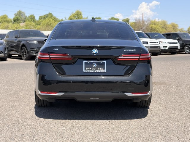 Certified 2026 BMW i5 eDrive40 w/ Premium Package RWD image 8